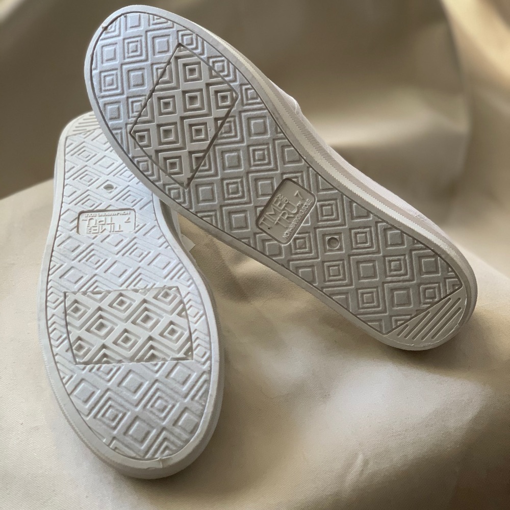 Hand Painted Canvas Slip On Shoes - Picture 5 of 6